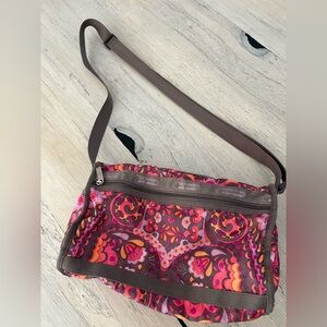 LeSportsac Deluxe Everyday Crossbody Shoulder Bag Lightweight